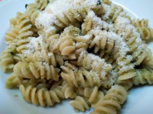 Pasta in crema di zucchini.