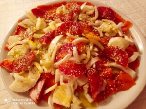 Insalata di salmone, finocchi e arance.