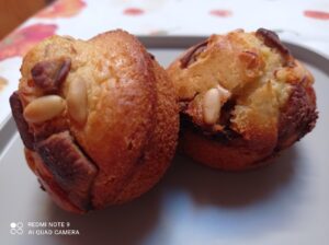 Muffin al cioccolato delle uova pasquali